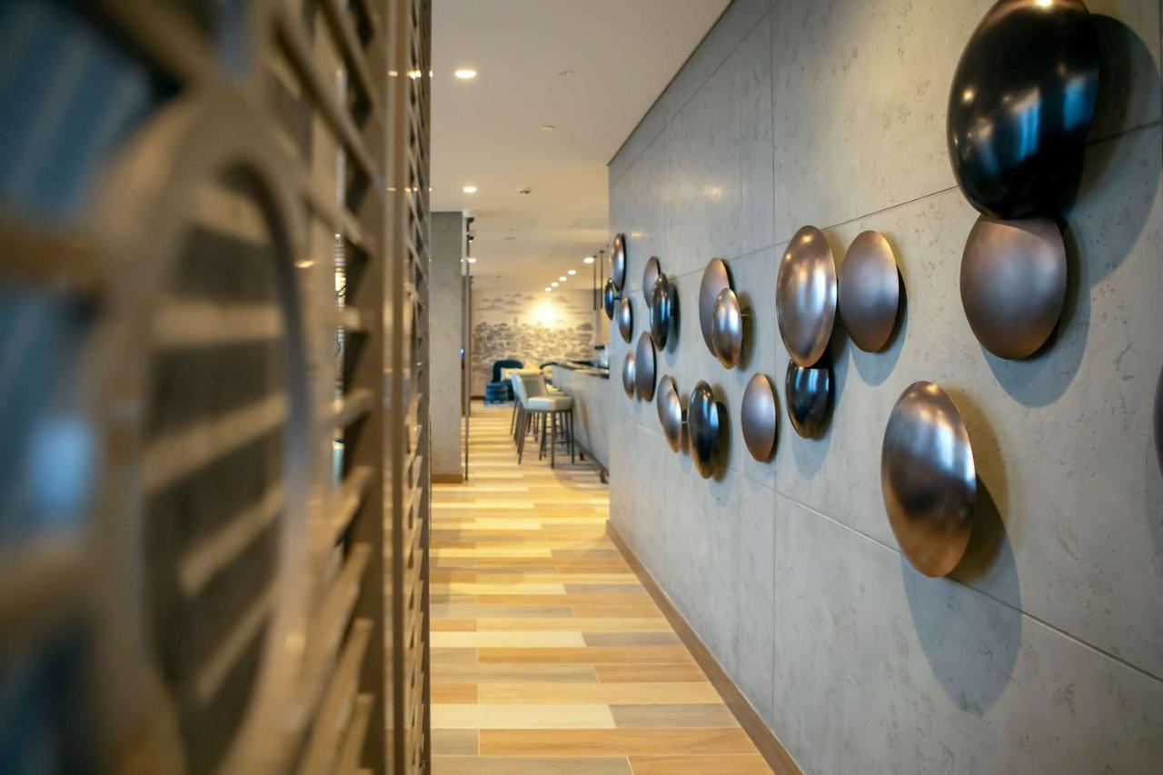 Mercure Dubai Gold District Екстер'єр фото