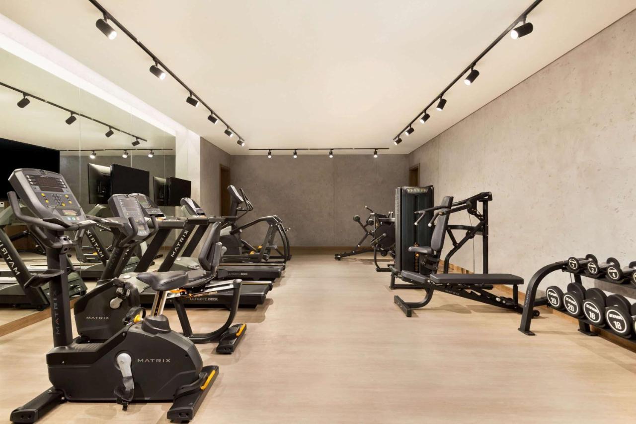 Mercure Dubai Gold District Екстер'єр фото