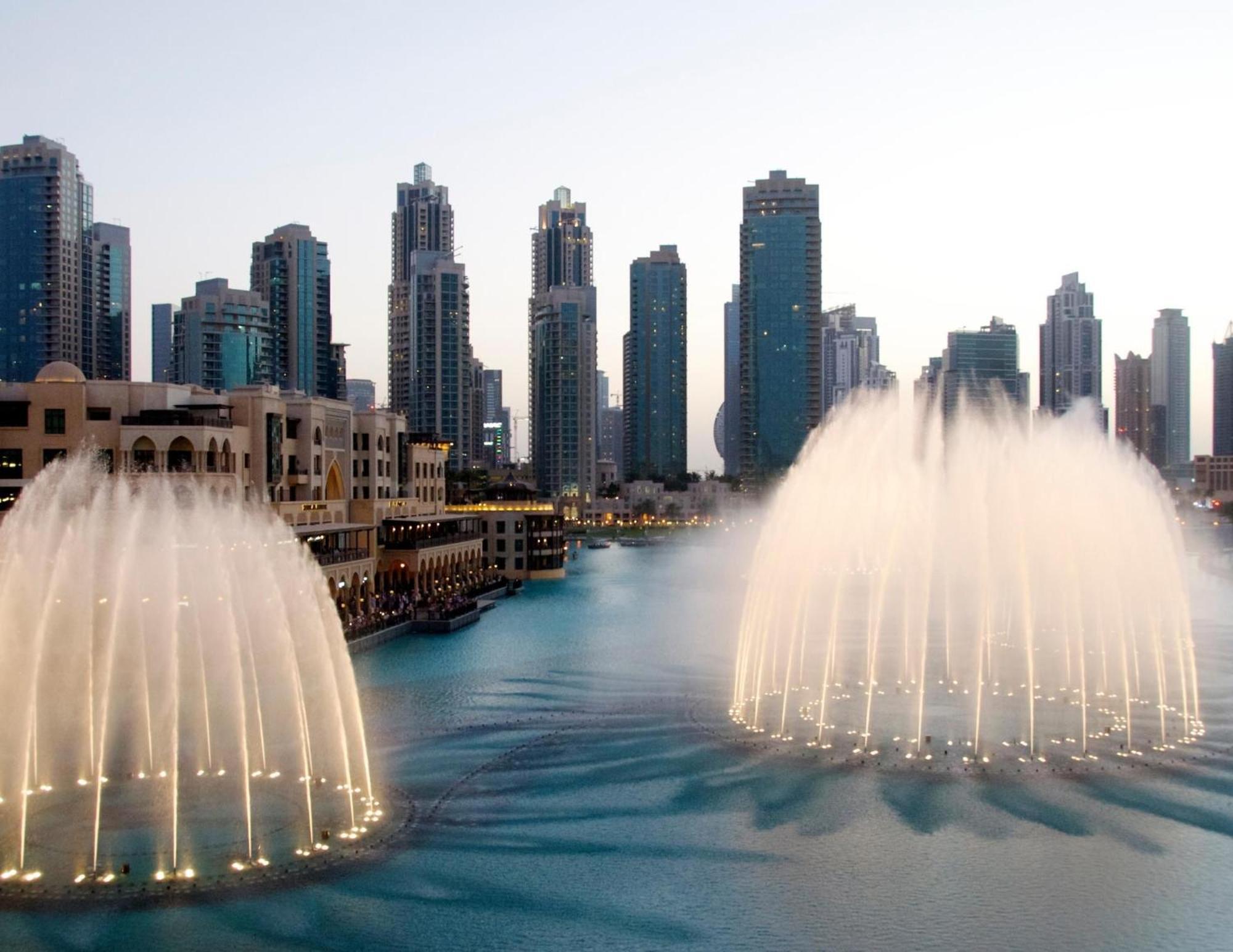Mercure Dubai Gold District Екстер'єр фото